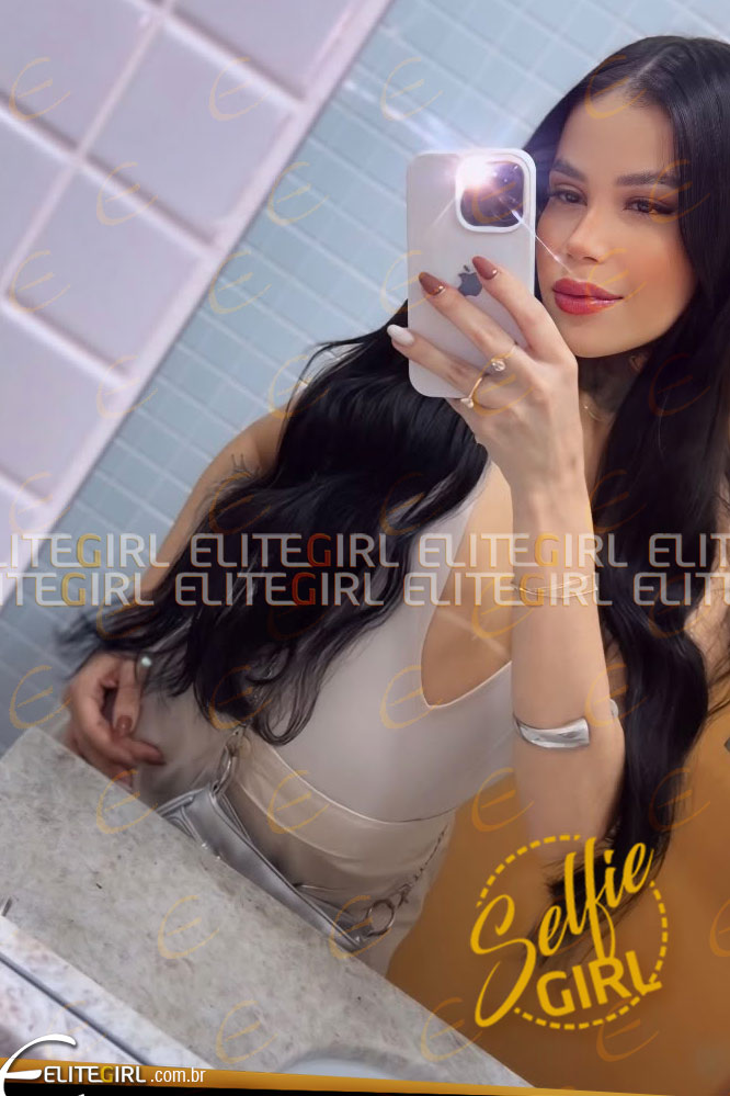Elite Girl LAYLA GOMES