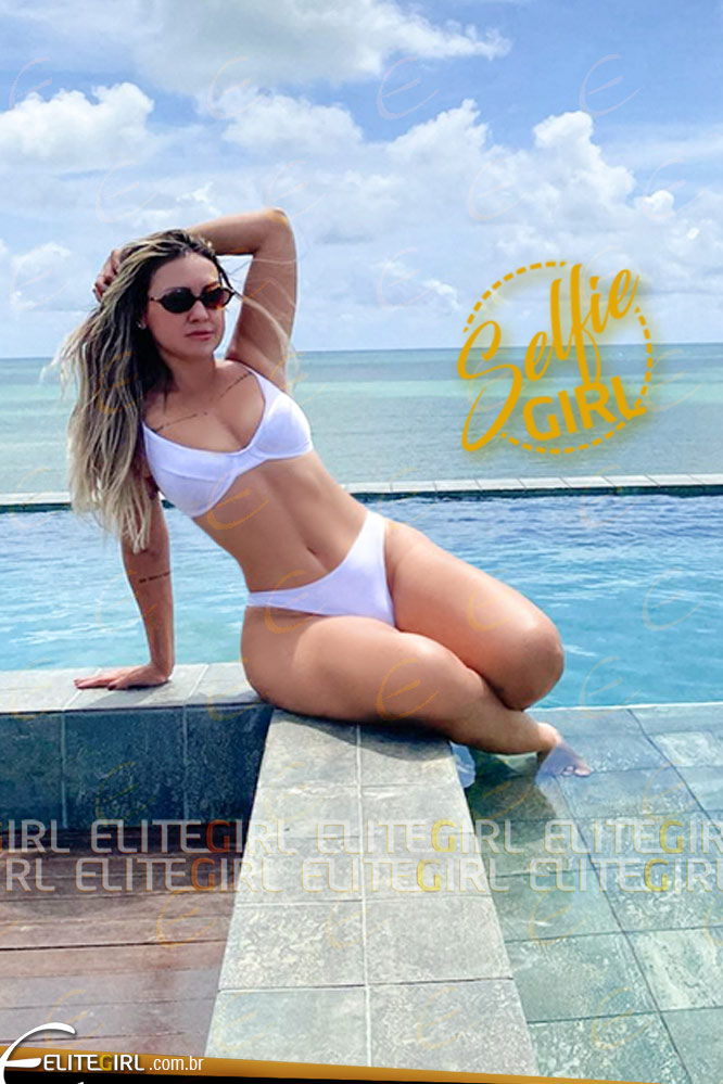EDUARDA SALES EliteGirl
